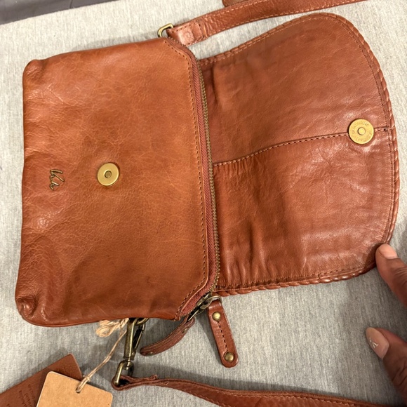 Vintage leather Bag - Picture 5 of 11